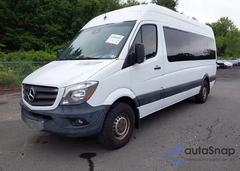 2014 Mercedes-Benz Sprinter 2500 High Roof from USA, damaged, VIN WDZPE8CC3E5939674